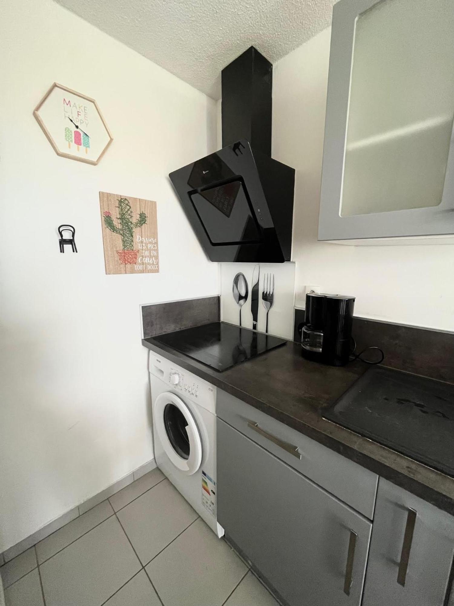 Appartement Devant La Mer + Parking Льо Гро-дю-Роа Екстериор снимка
